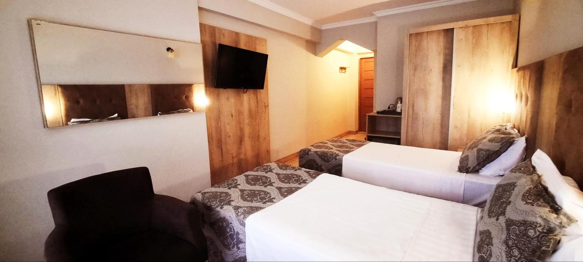 Ashtal Beach Hotel Batoumi Extérieur photo