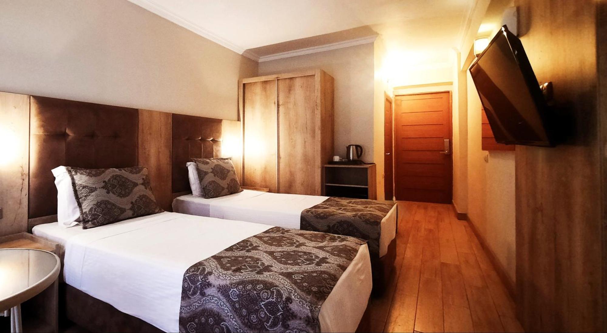 Ashtal Beach Hotel Batoumi Extérieur photo